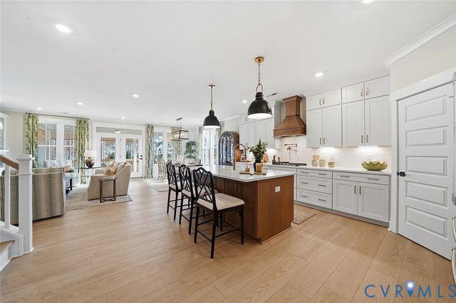 19000 Palisades Rdg, Moseley, VA 23120