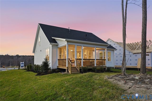 19000 Palisades Rdg, Moseley, VA 23120