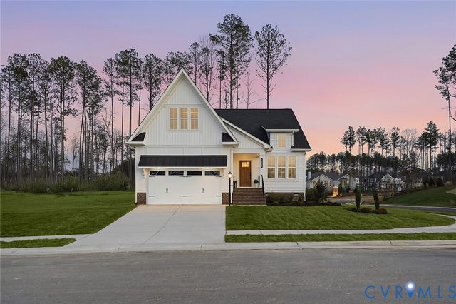 19000 Palisades Rdg, Moseley, VA 23120