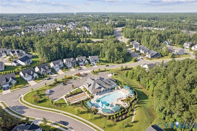 19000 Palisades Rdg, Moseley, VA 23120