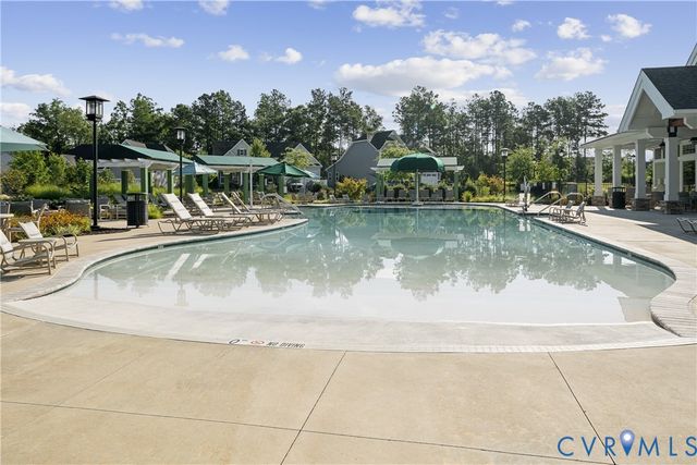 19000 Palisades Rdg, Moseley, VA 23120