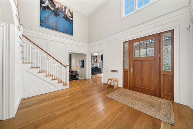 23 Inverness Rd, Wellesley, MA 02481