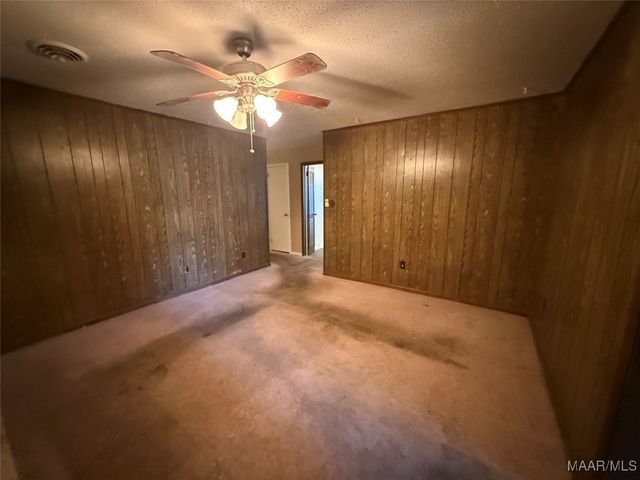 212 W Vanderbilt Loop, Montgomery, AL 36109