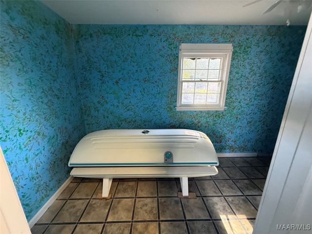 212 W Vanderbilt Loop, Montgomery, AL 36109