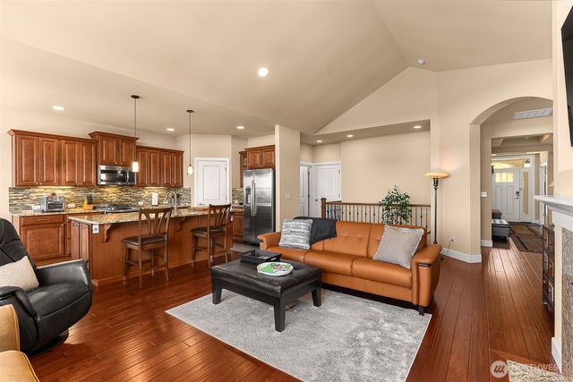 1026 76th Avenue NE, Lake Stevens, WA 98258