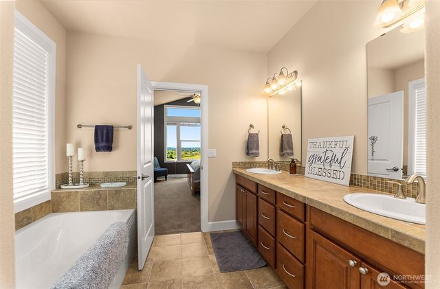 1026 76th Avenue NE, Lake Stevens, WA 98258