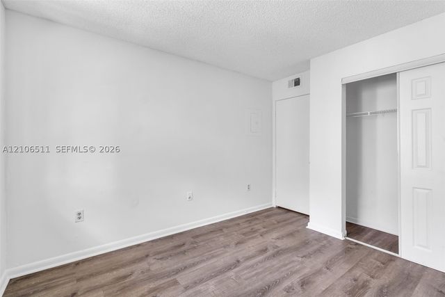 3229 Coral Lake Dr 3229, Coral Springs, FL 33065