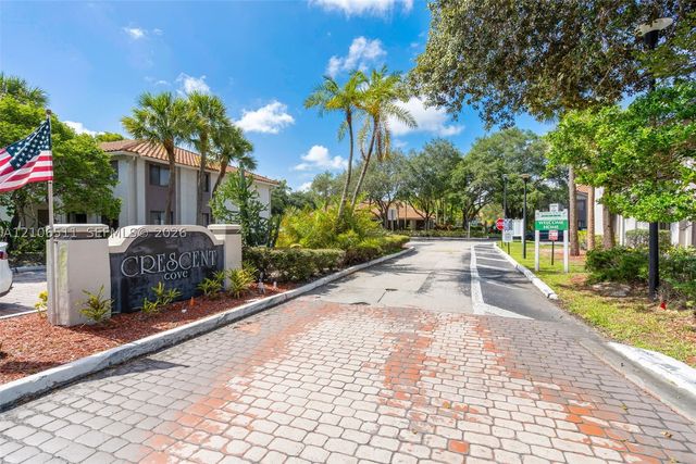 3229 Coral Lake Dr 3229, Coral Springs, FL 33065