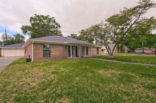 1215 Forsythe Lane, Houston, TX 77073