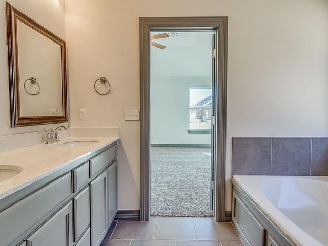 9408 NW 88th Street, Yukon, OK 73099