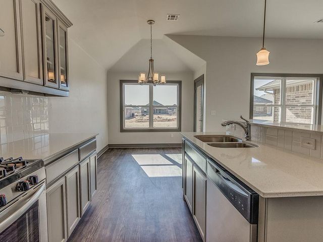 9408 NW 88th Street, Yukon, OK 73099