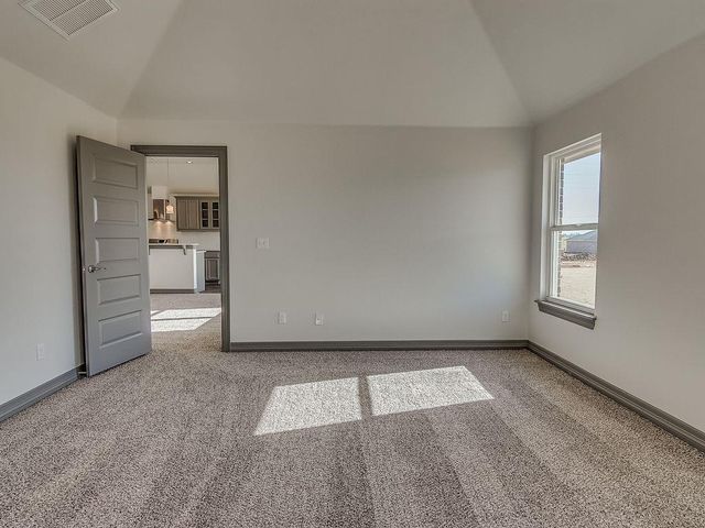 9408 NW 88th Street, Yukon, OK 73099