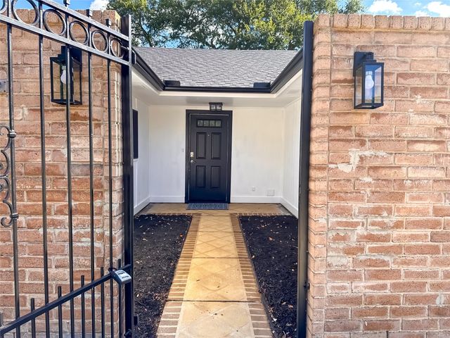 21710 Nickerton Ln, Spring, TX 77388