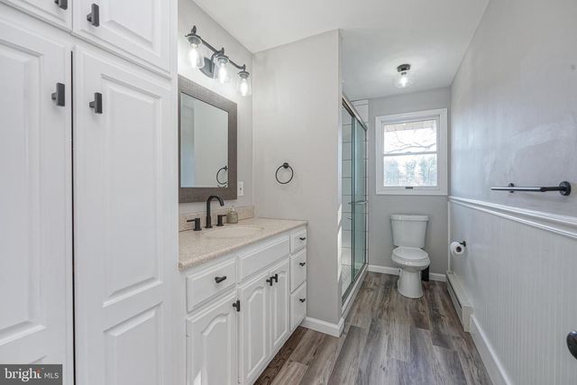 123 THIES RD, Sewell, NJ 08080