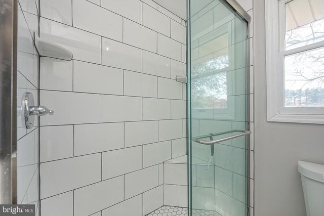 123 THIES RD, Sewell, NJ 08080