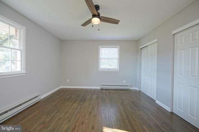 123 THIES RD, Sewell, NJ 08080