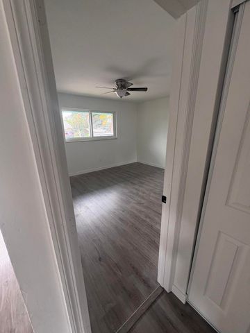 3910 Holden Lane, Lake Worth, FL 33461