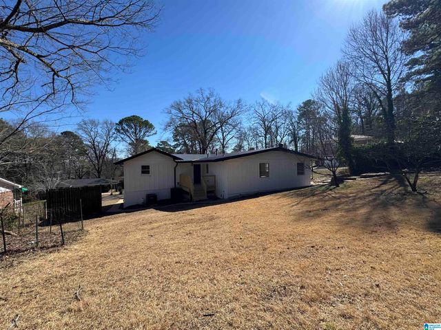 1416 29TH AVENUE N, Hueytown, AL 35023