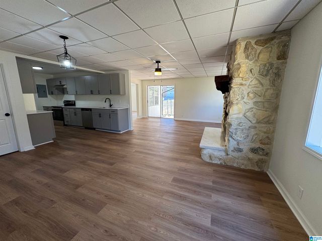 1416 29TH AVENUE N, Hueytown, AL 35023