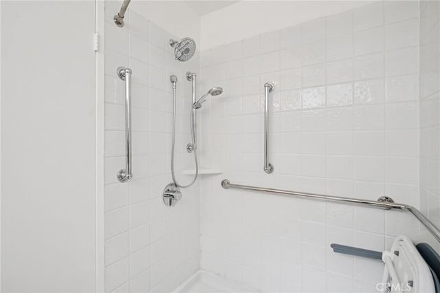 11813 Runnymede Street 27, North Hollywood, CA 91605