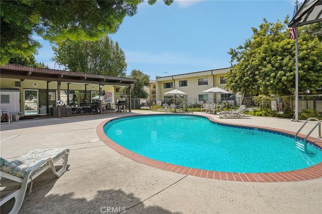 11813 Runnymede Street 27, North Hollywood, CA 91605