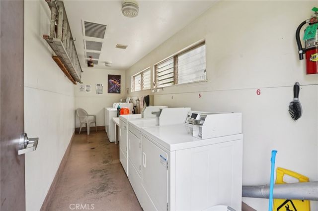 11813 Runnymede Street 27, North Hollywood, CA 91605