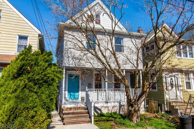 24 Pleasant Ave, Clifton City, NJ 07013