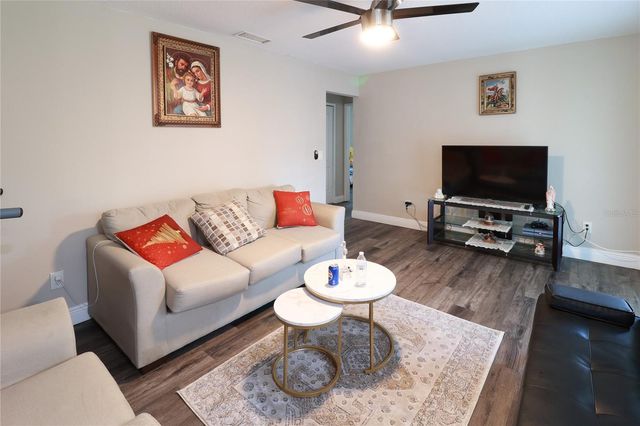 1560 GUINEVERE DRIVE, Casselberry, FL 32707