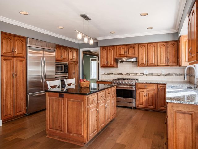 5444 Stratford Avenue, Powell, OH 43065