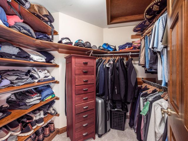 5444 Stratford Avenue, Powell, OH 43065