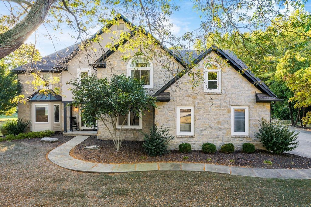 5444 Stratford Avenue, Powell, OH 43065