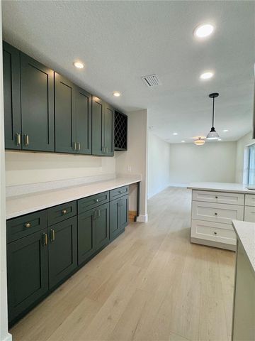 4405 COCONUT COVE PLACE, Valrico, FL 33596