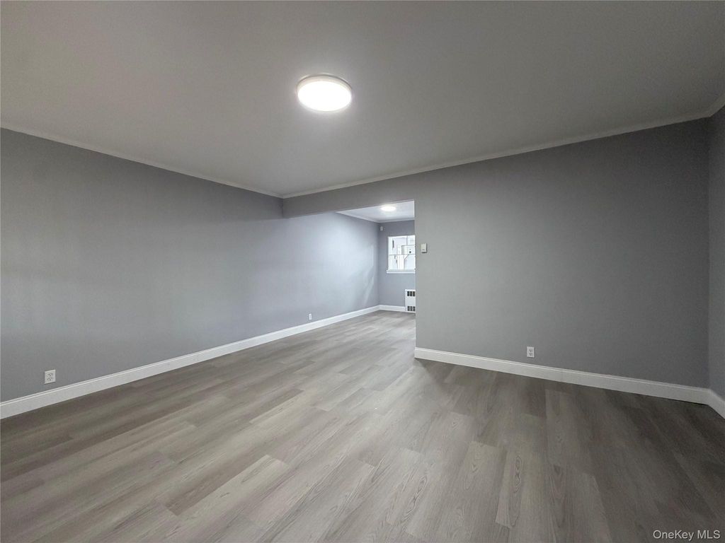 4851 190th Street, Fresh Meadows, NY 11365 — photo 2