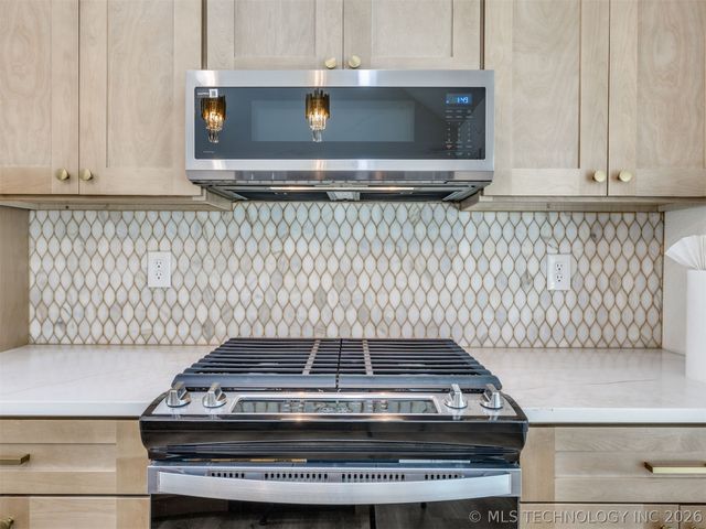 2107 E Haskell Street, Tulsa, OK 74110