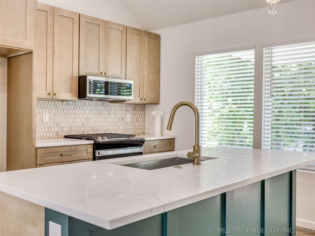 2107 E Haskell Street, Tulsa, OK 74110