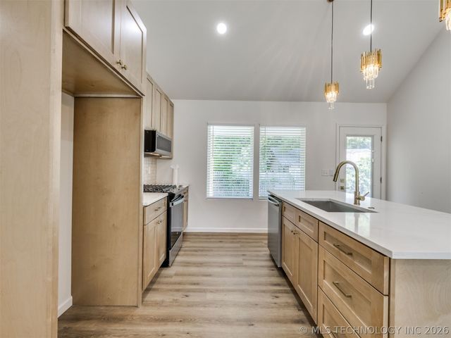2107 E Haskell Street, Tulsa, OK 74110