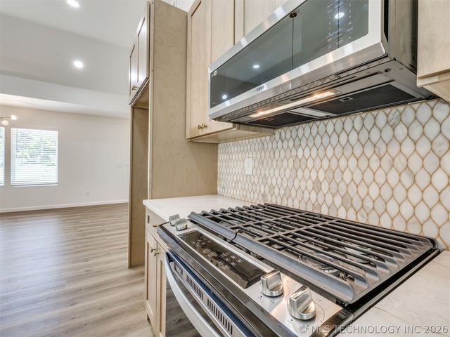 2107 E Haskell Street, Tulsa, OK 74110