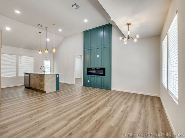 2107 E Haskell Street, Tulsa, OK 74110