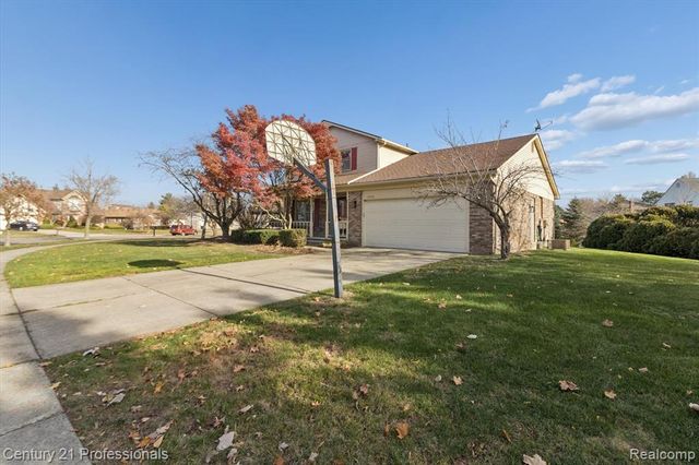 16550 Huff Street, Livonia, MI 48154