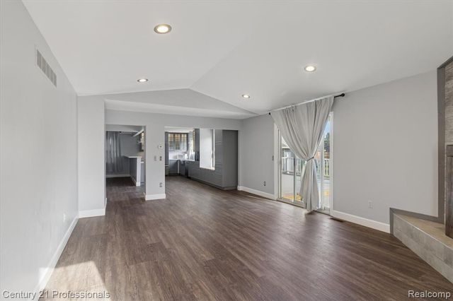 16550 Huff Street, Livonia, MI 48154