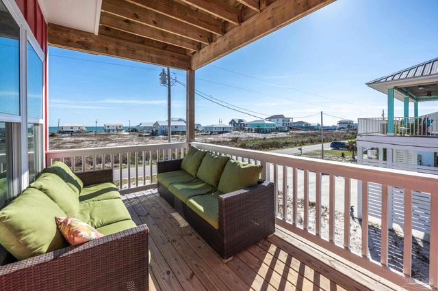 5655 Pizarro Ave, Gulf Shores, AL 36542