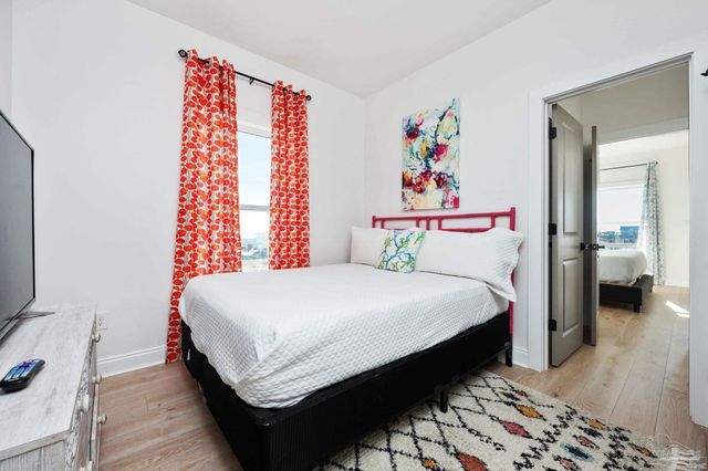 5655 Pizarro Ave, Gulf Shores, AL 36542