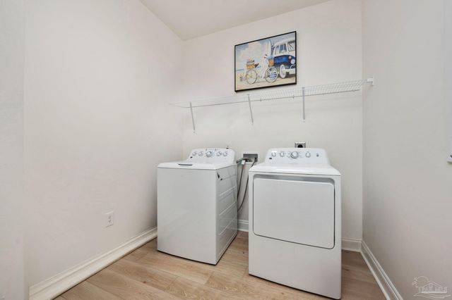 5655 Pizarro Ave, Gulf Shores, AL 36542