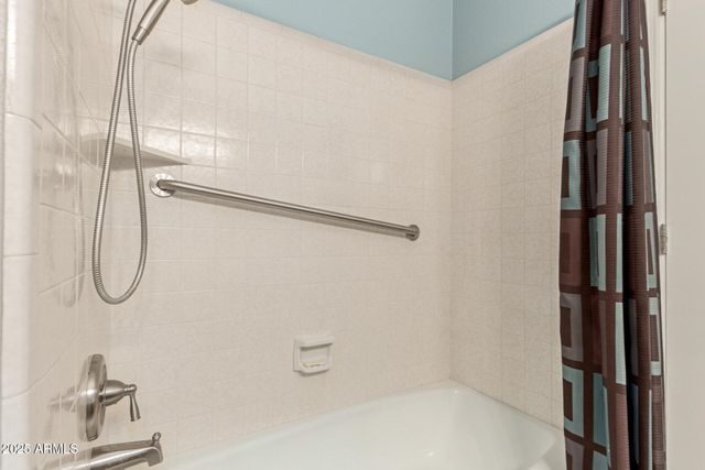 2525 E EVERGREEN Street, Mesa, AZ 85213