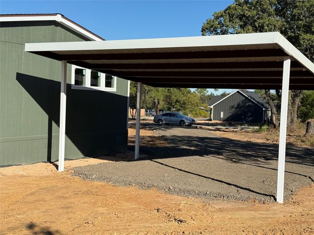 2000 Atticus Court, Springtown, TX 76082