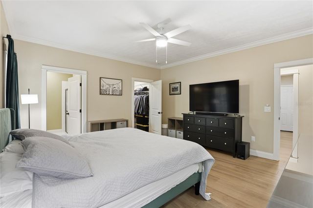 811 NW 3RD AVENUE, Gainesville, FL 32601
