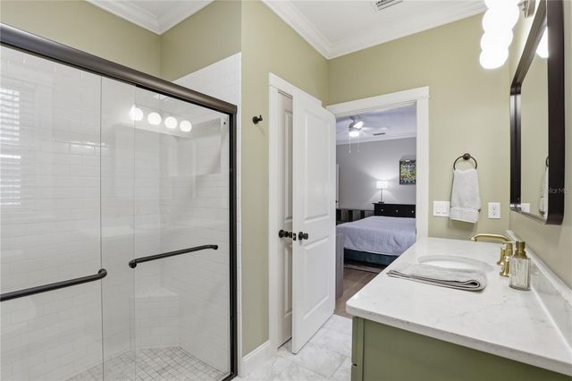811 NW 3RD AVENUE, Gainesville, FL 32601
