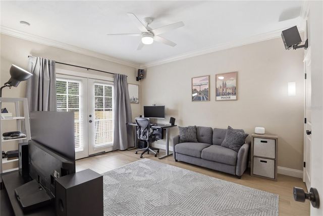 811 NW 3RD AVENUE, Gainesville, FL 32601