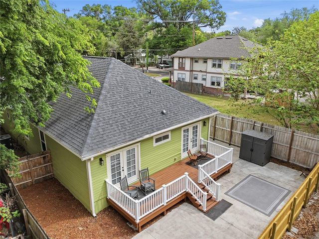 811 NW 3RD AVENUE, Gainesville, FL 32601