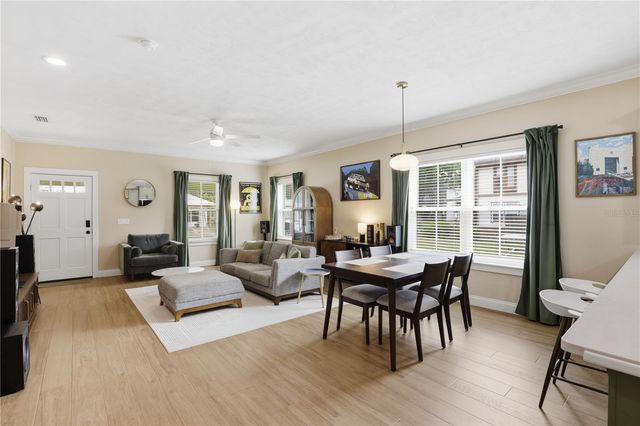 811 NW 3RD AVENUE, Gainesville, FL 32601